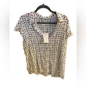 Butterfly shirt with ruffle sleeves